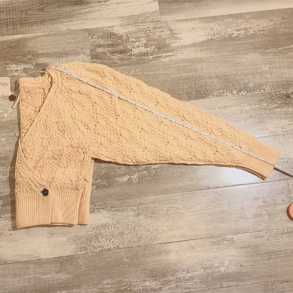 FREE People Olive You Butterfly-Knit Relaxed Fit Crop Faux Wrap Cardigan Size S - Picture 6 of 6